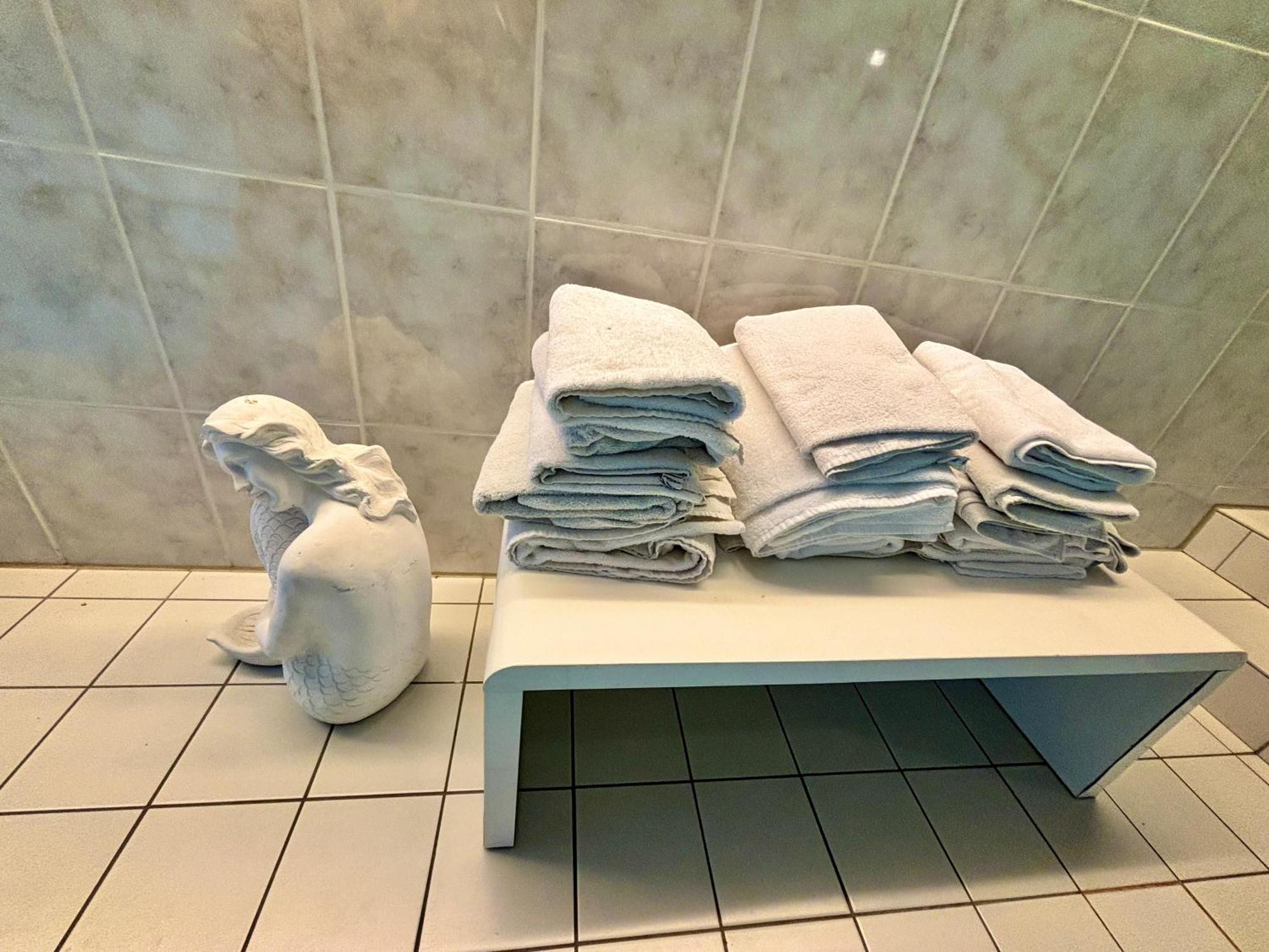 Magisches Doppelzimmer Mit Atemberaubender Wasserfall-Wand In ซิลิเงนชตัดท์ ภายนอก รูปภาพ